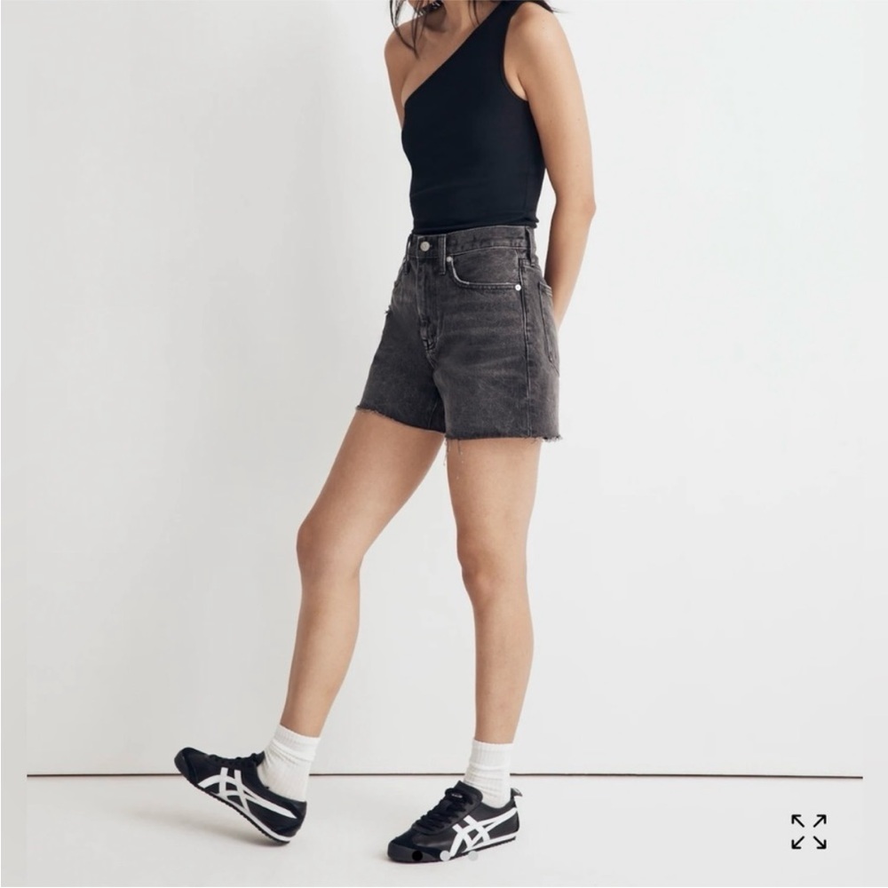 Madewell relaxed mid length shorts